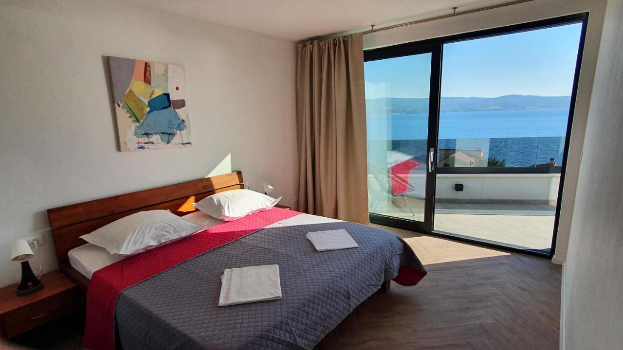 Apartments Marina Omis Exterior photo