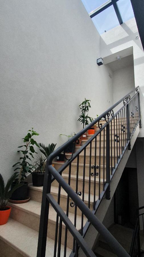 Apartments Marina Omis Exterior photo